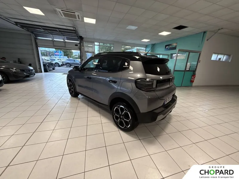 Image secondaire du véhicule 8