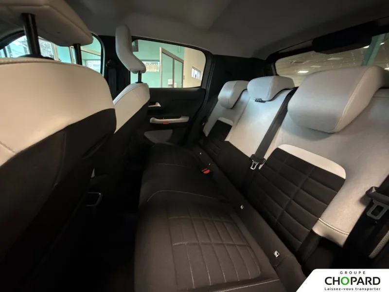 Image secondaire du véhicule 12