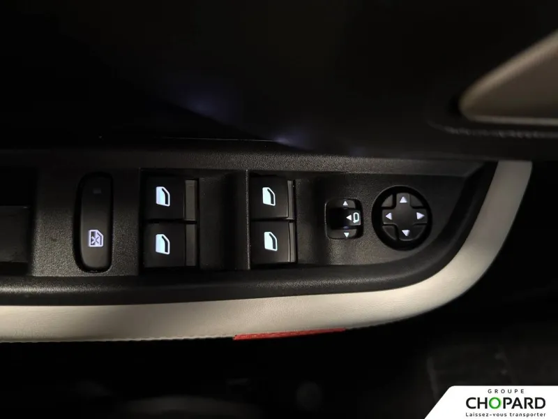 Image secondaire du véhicule 19