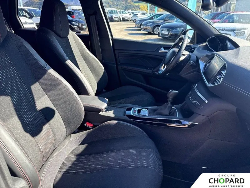 Image secondaire du véhicule 14