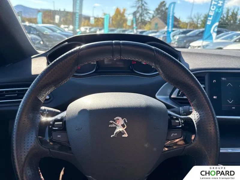 Image secondaire du véhicule 17