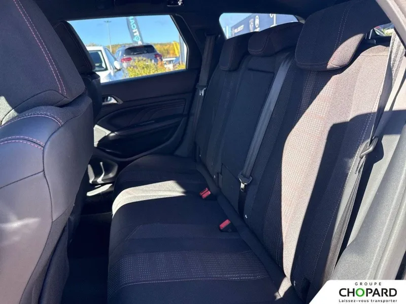 Image secondaire du véhicule 19