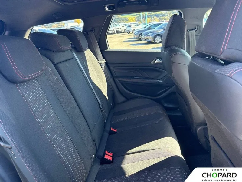 Image secondaire du véhicule 21