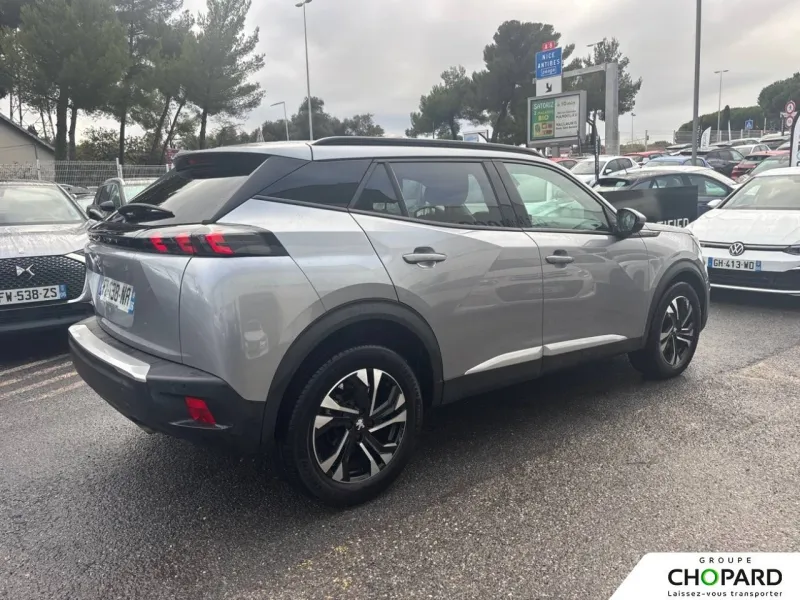 Image secondaire du véhicule 9