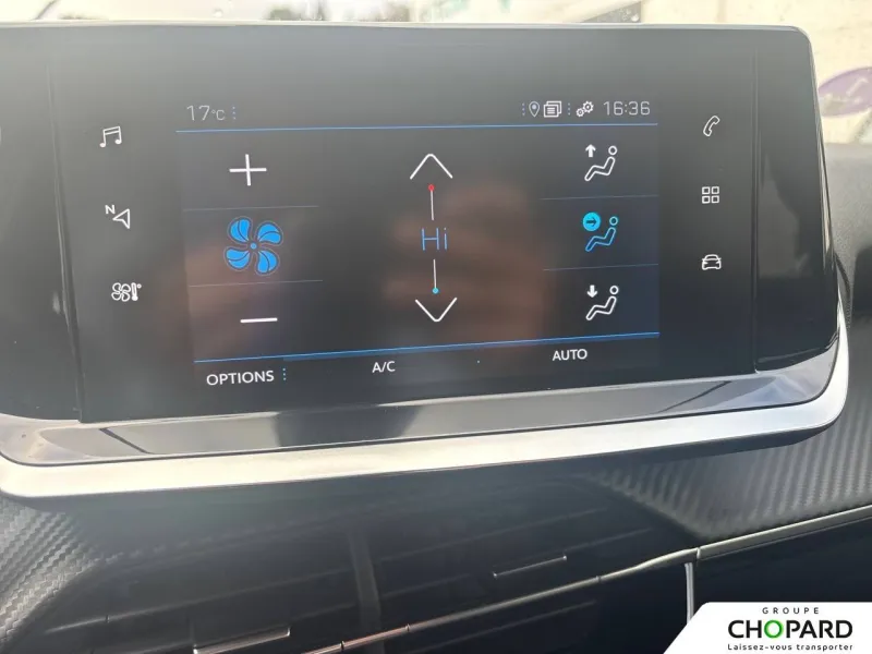 Image secondaire du véhicule 11