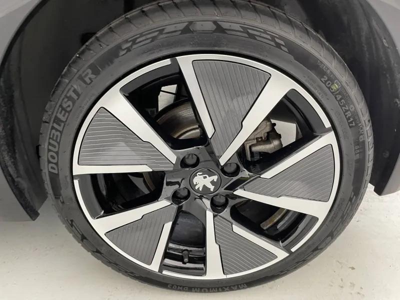 Image secondaire du véhicule 17