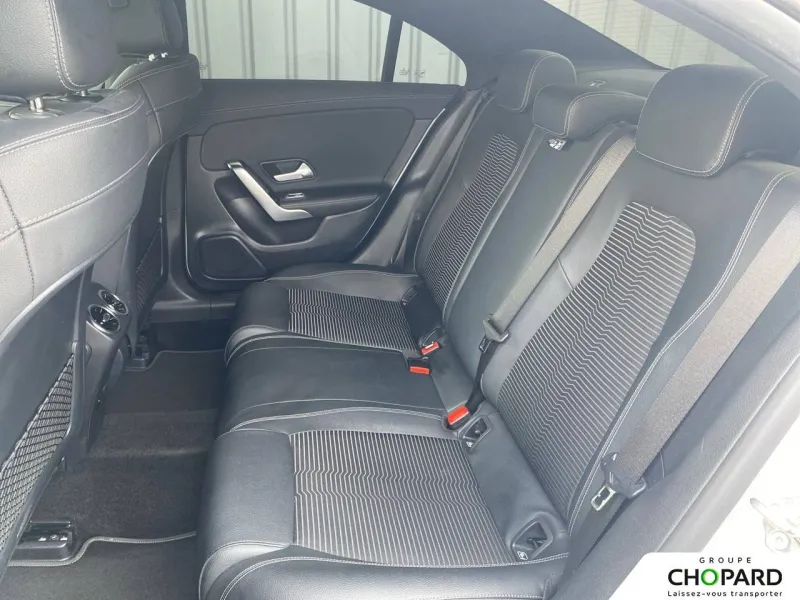 Image secondaire du véhicule 19