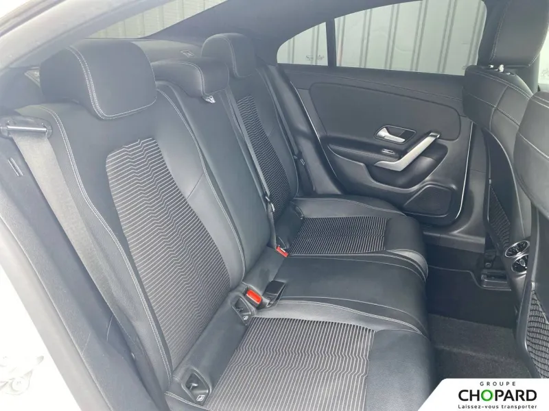 Image secondaire du véhicule 21