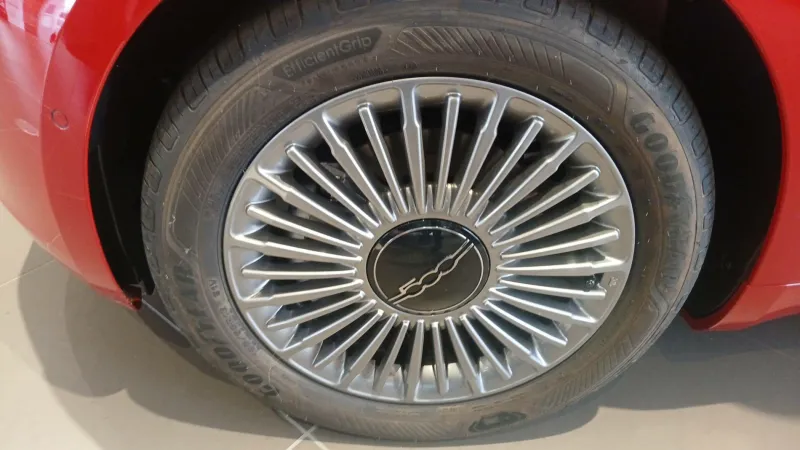 Image secondaire du véhicule 13