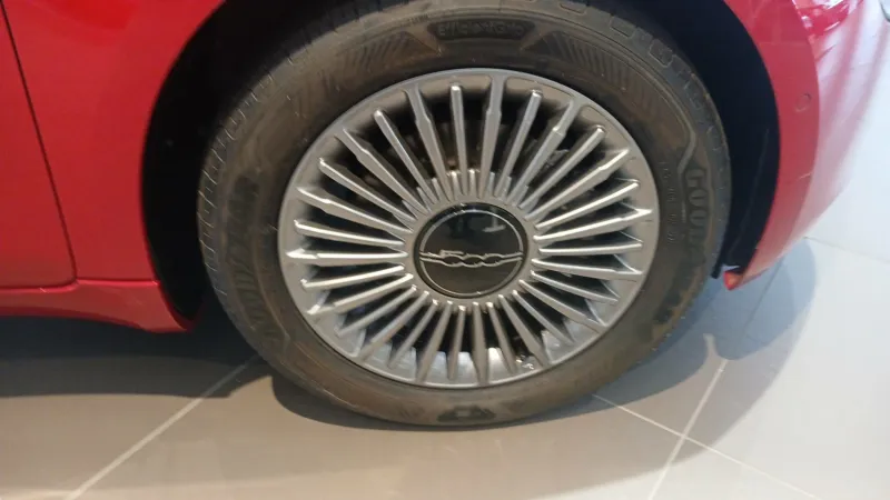 Image secondaire du véhicule 16