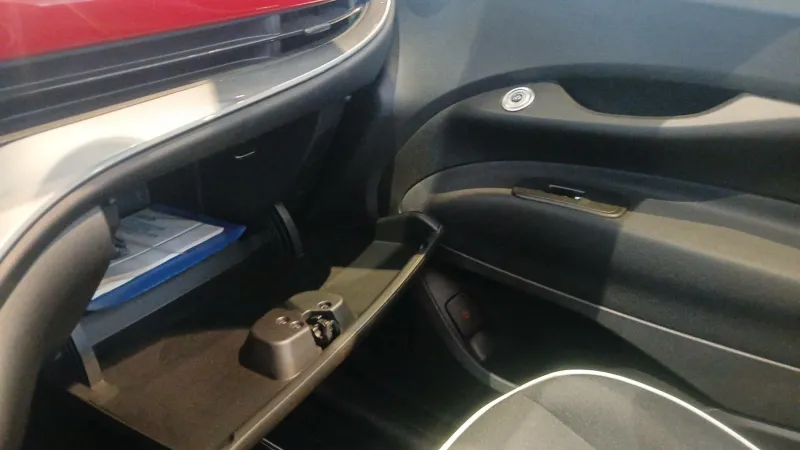 Image secondaire du véhicule 23