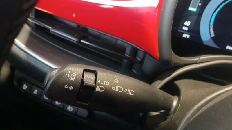 Image secondaire du véhicule 26