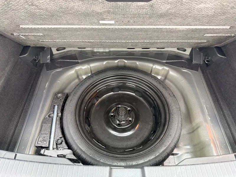 Image secondaire du véhicule 19