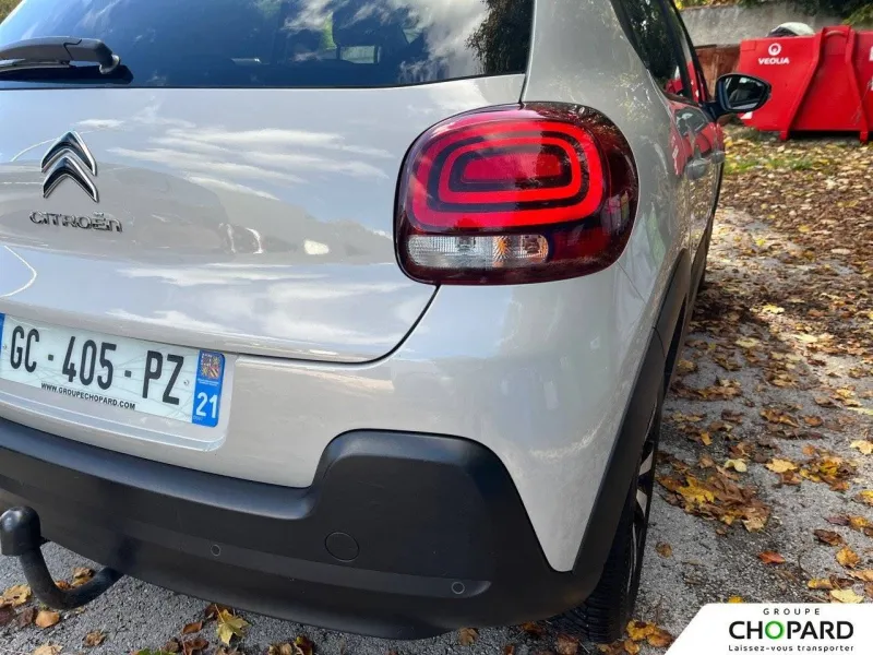 Image secondaire du véhicule 24