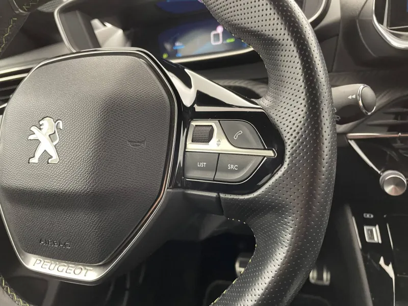 Image secondaire du véhicule 30