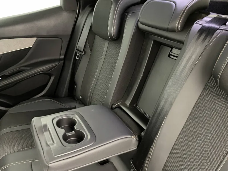 Image secondaire du véhicule 27