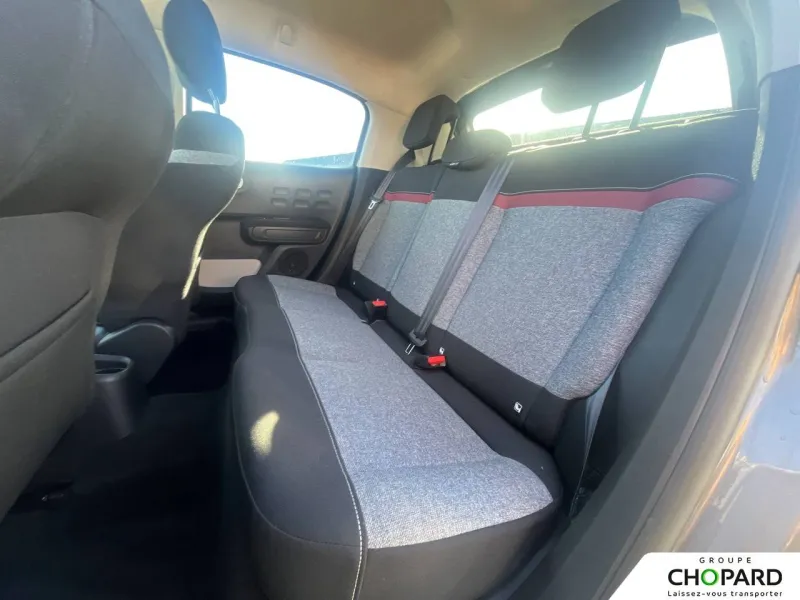 Image secondaire du véhicule 11