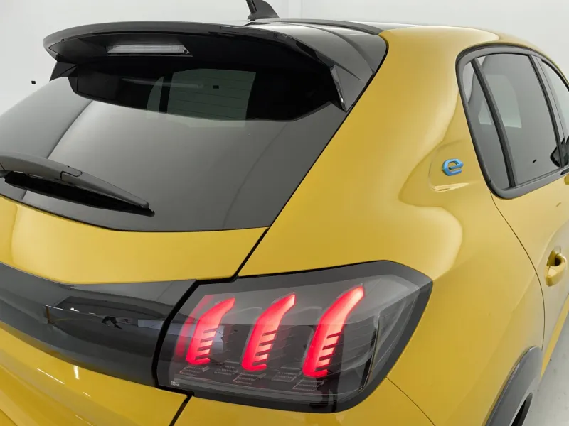 Image secondaire du véhicule 32