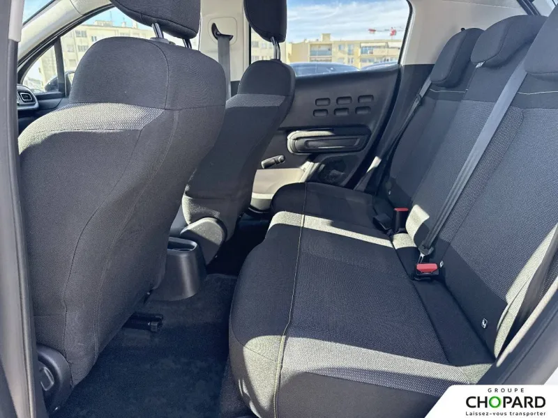 Image secondaire du véhicule 12