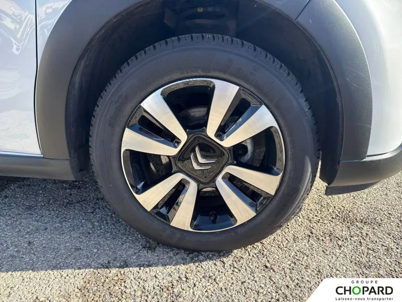 Image secondaire du véhicule 13