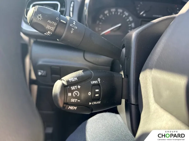 Image secondaire du véhicule 15