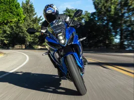 Suzuki GSX 8R :  Sur route comme sur circuit !