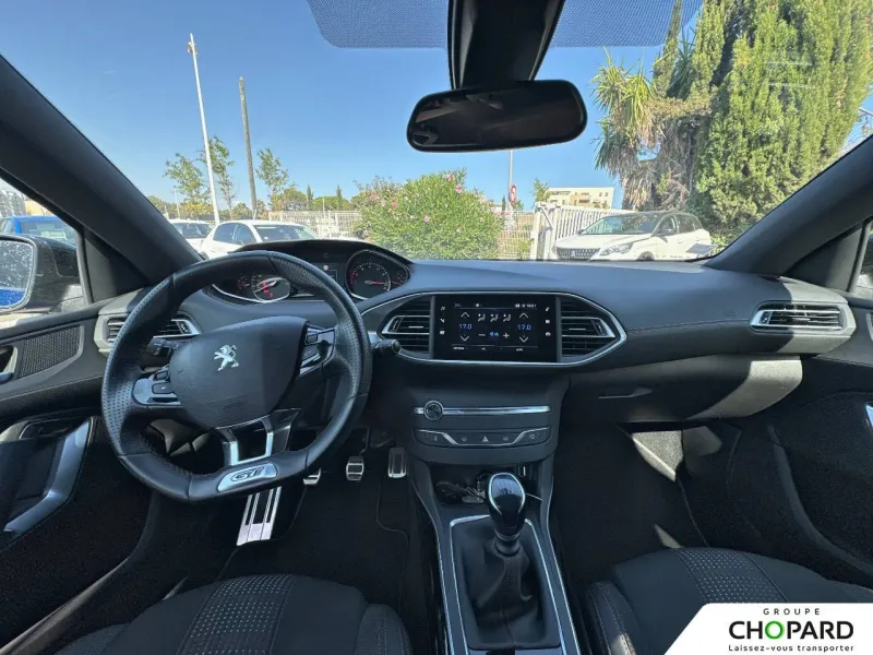 Image secondaire du véhicule 16