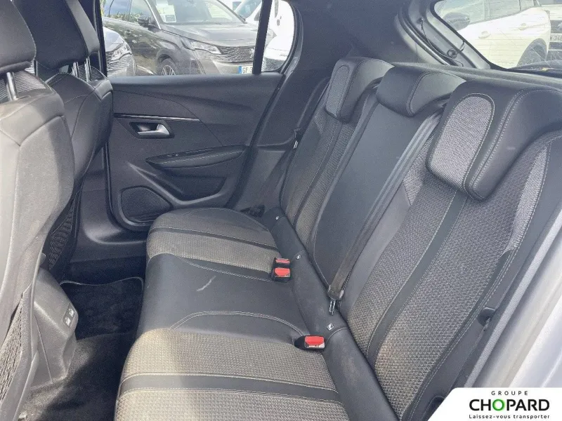 Image secondaire du véhicule 12