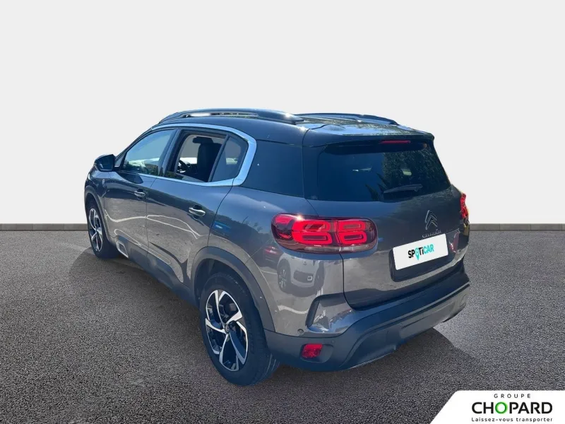 Image secondaire du véhicule 8