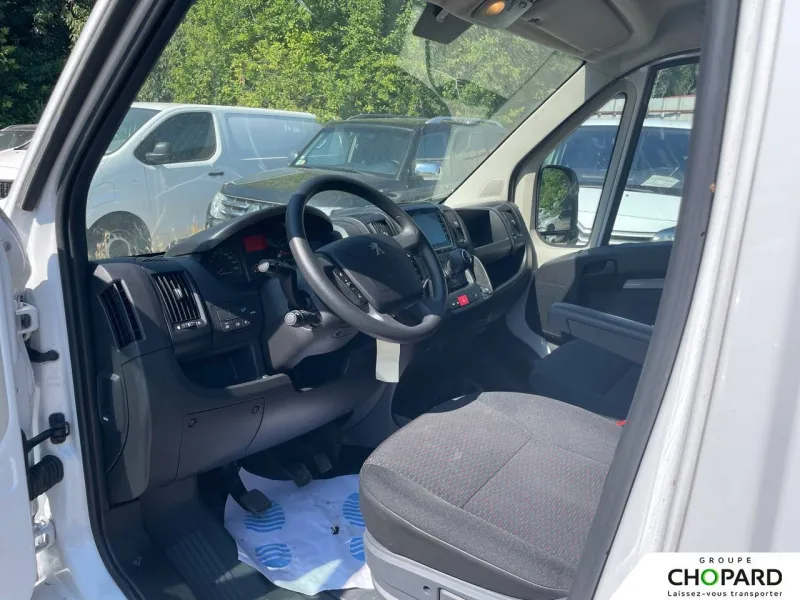 Image secondaire du véhicule 11