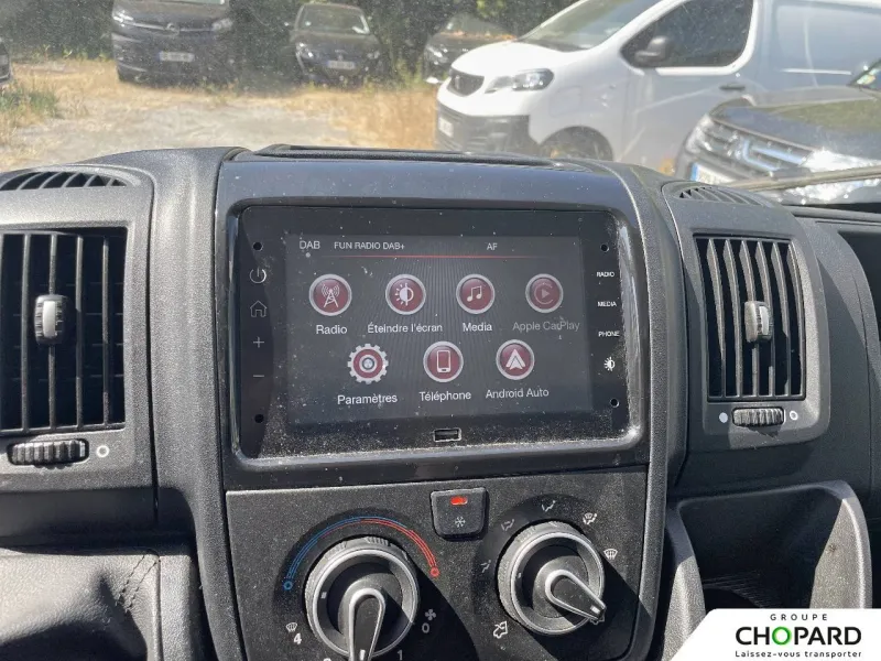 Image secondaire du véhicule 14