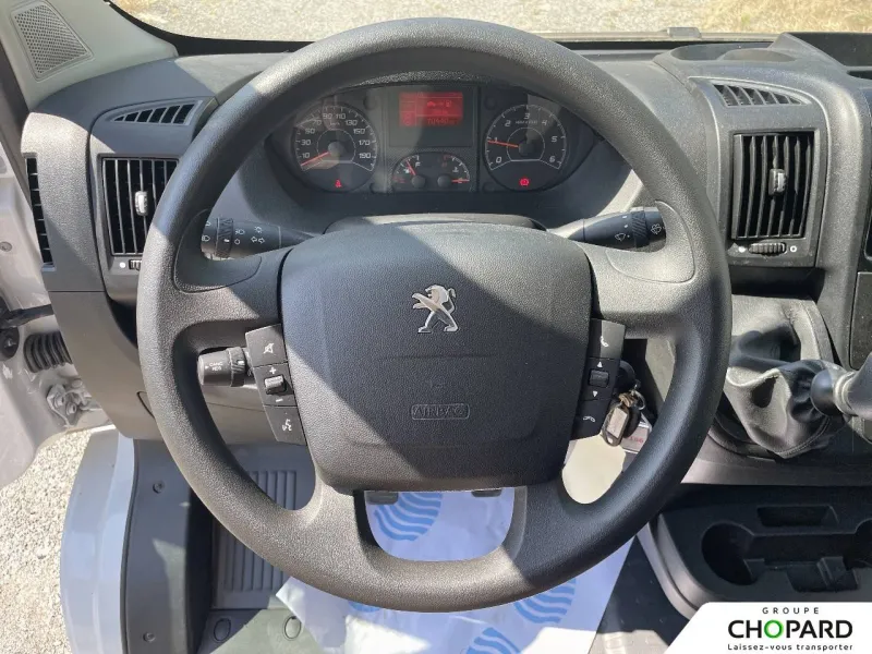 Image secondaire du véhicule 18