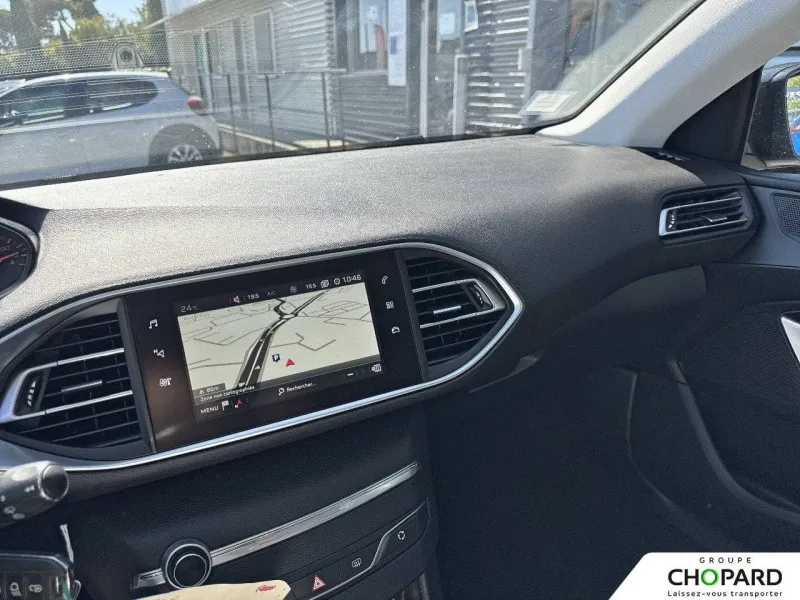 Image secondaire du véhicule 14