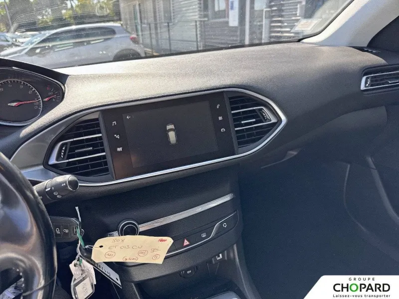 Image secondaire du véhicule 17