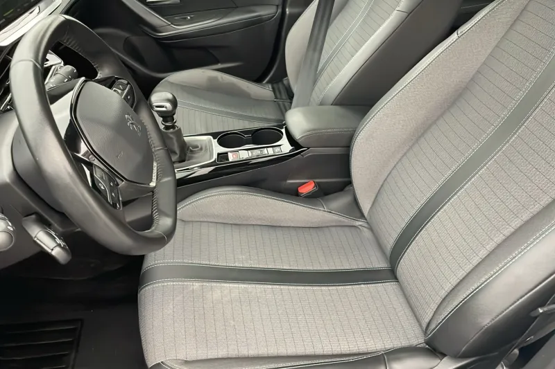 Image secondaire du véhicule 18