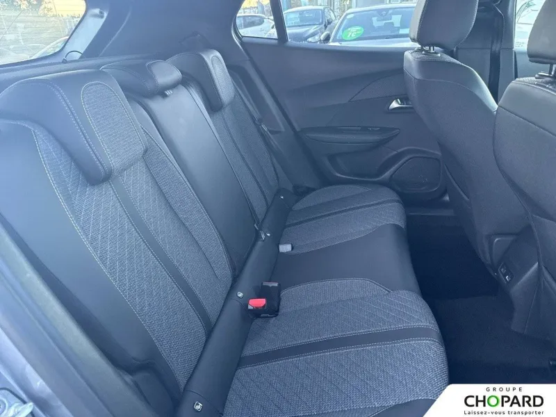 Image secondaire du véhicule 21