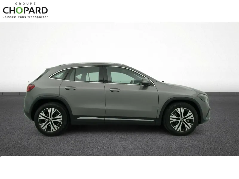 Image secondaire du véhicule 11