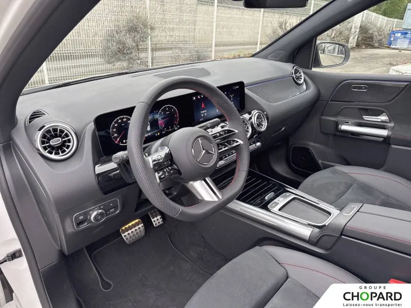 Image secondaire du véhicule 3