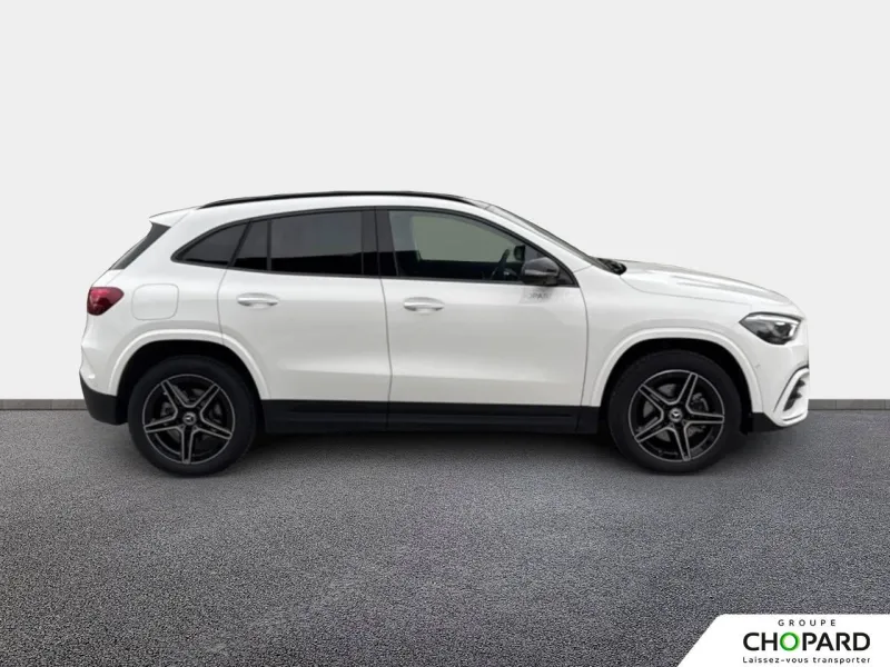 Image secondaire du véhicule 10