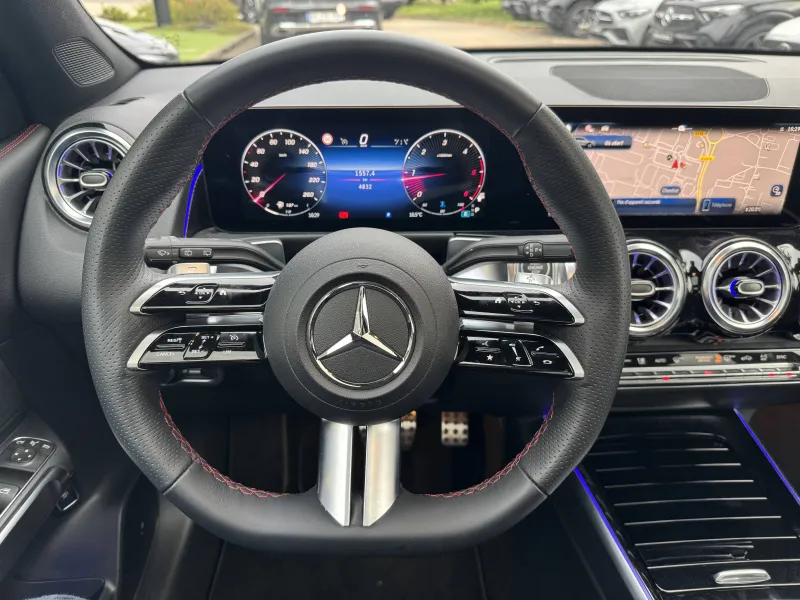 Image secondaire du véhicule 15