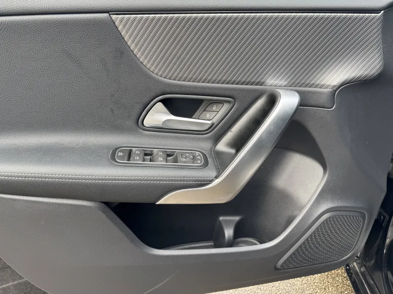 Image secondaire du véhicule 17