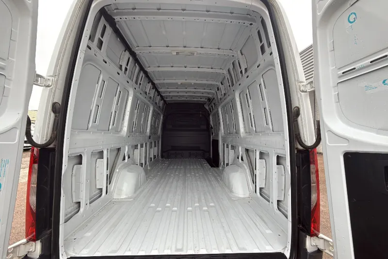 Image secondaire du véhicule 10