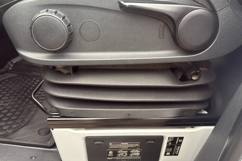 Image secondaire du véhicule 12