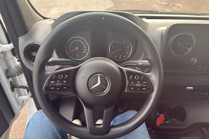 Image secondaire du véhicule 15