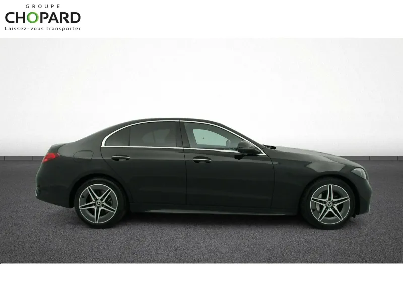 Image secondaire du véhicule 44