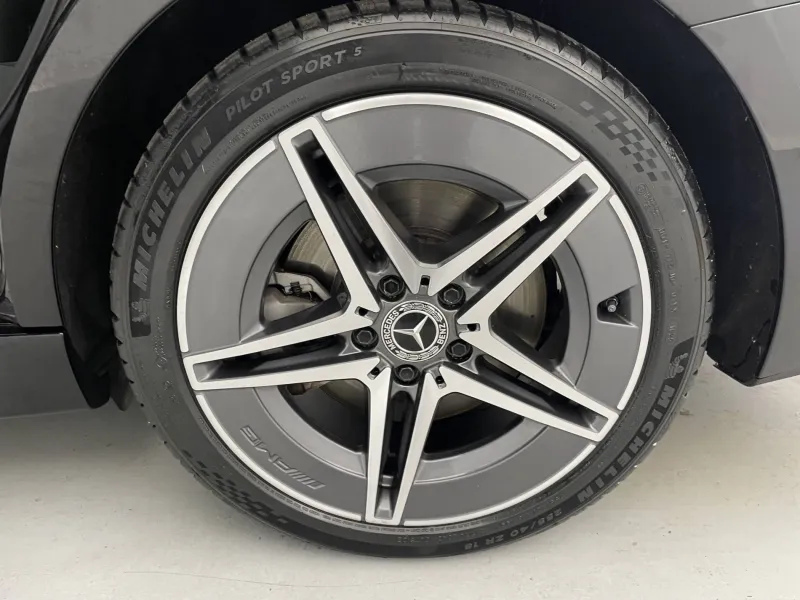 Image secondaire du véhicule 51