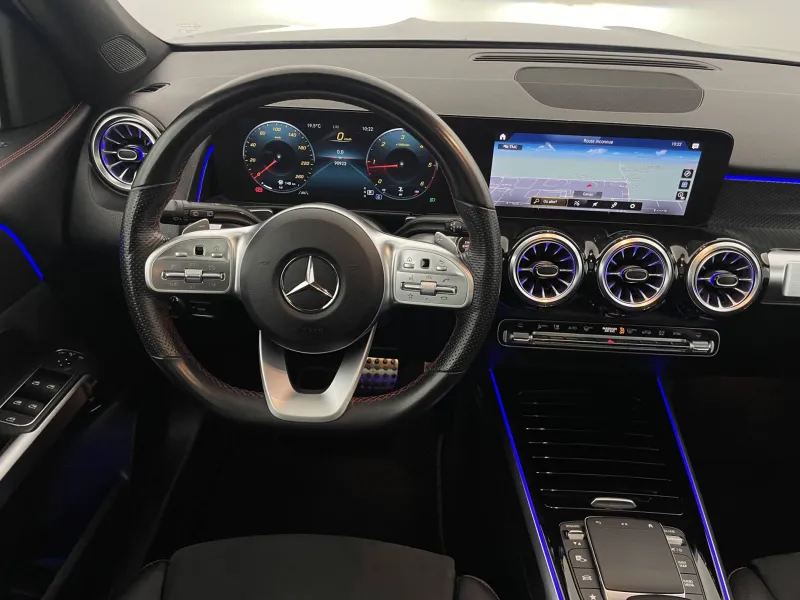 Image secondaire du véhicule 23