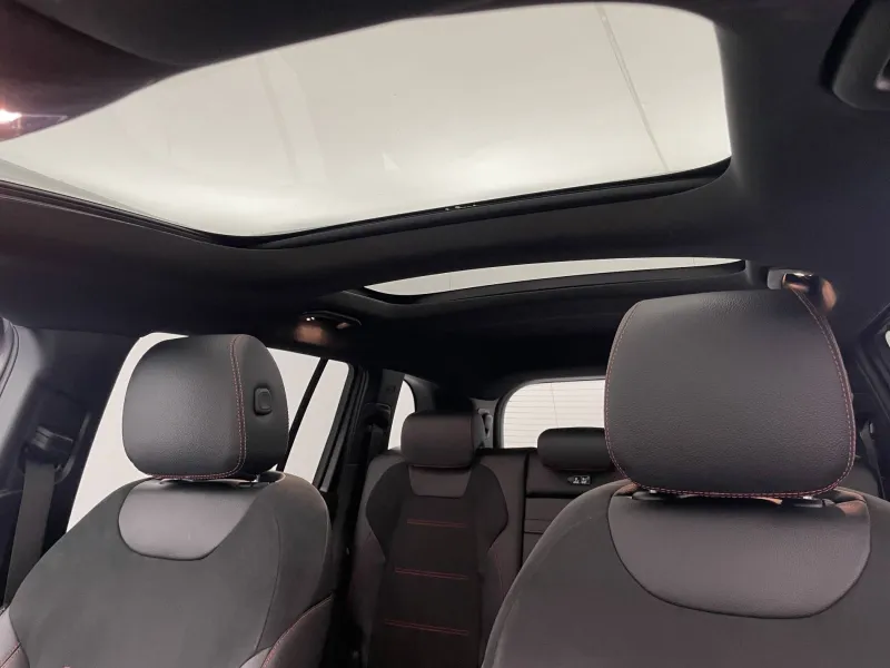 Image secondaire du véhicule 25