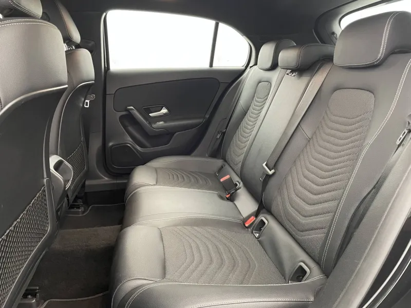 Image secondaire du véhicule 17