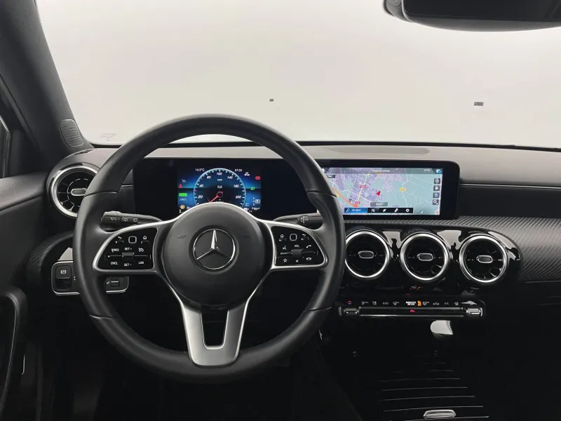 Image secondaire du véhicule 23